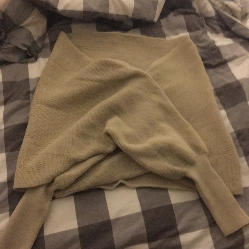 *SOLD* Cupshe Hold Me Tight Wrap Sweater